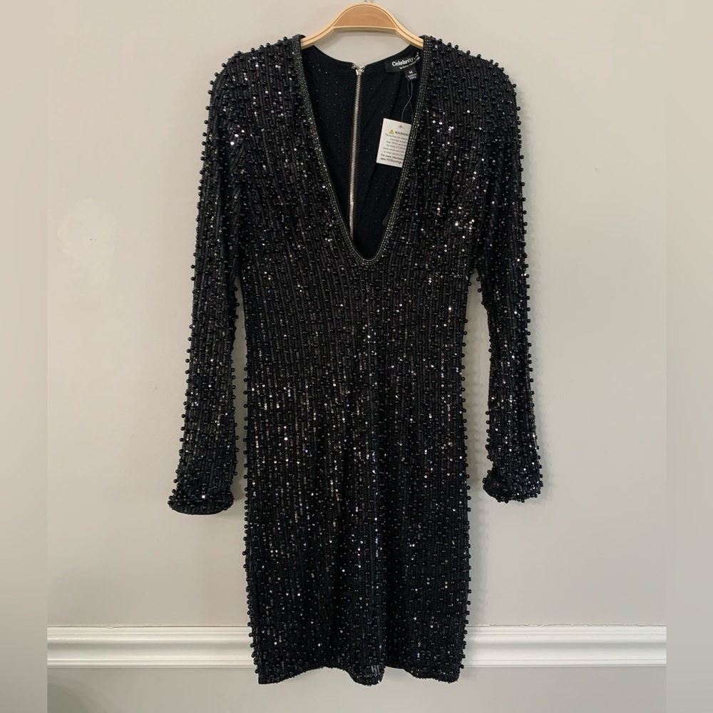 NEW CELEBRITY BY HERA COLLECTION BLACK BEEDED DRESS SIZE:M